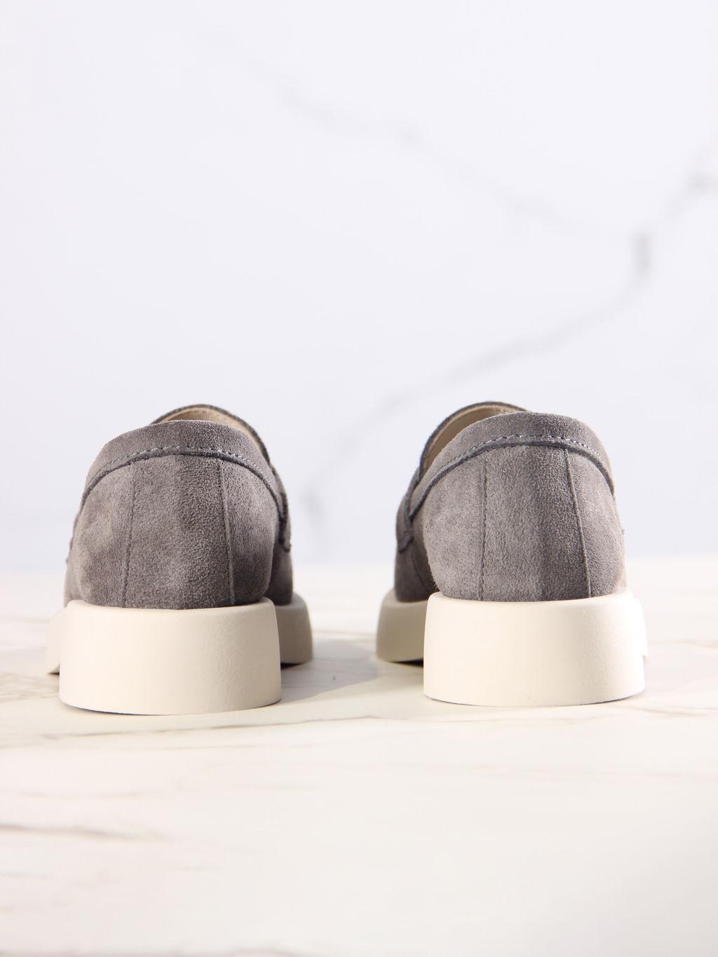 Лоферы туфли 176.1593be.Серый замок замша