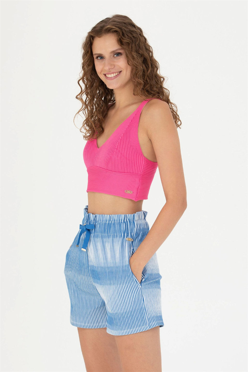 U. S. Polo Assn Женский свитер цвета фуксии с v-образным вырезом - U.s. polo assn фото 8