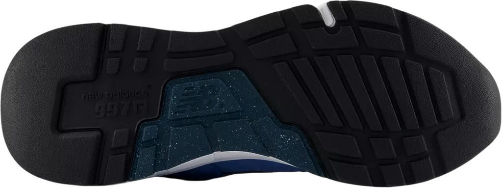 Кроссовки взрослые