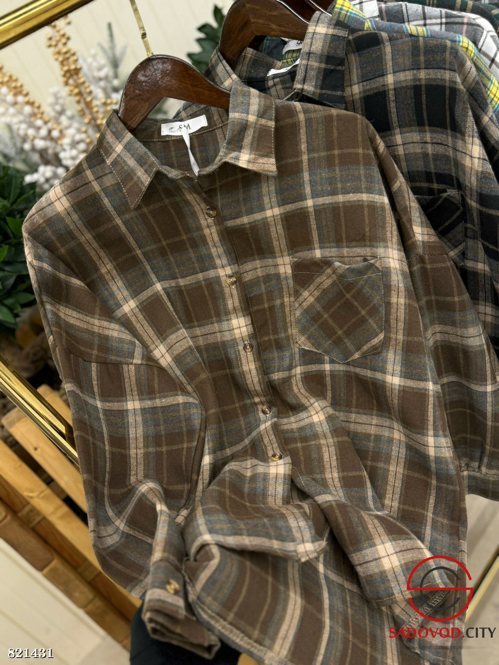 Рубашки женская в стиле оверсайз