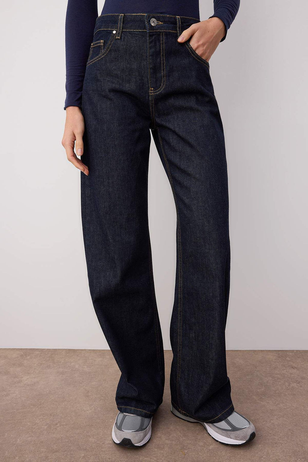 Koyu Mavi Yuksek Bel Wide Leg Jeans TWOAW26JE00007 - Trendyolmilla фото 3
