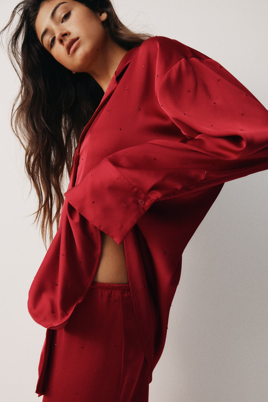 Camisa de pijama satinada con detalles decorativos - H&m фото 8
