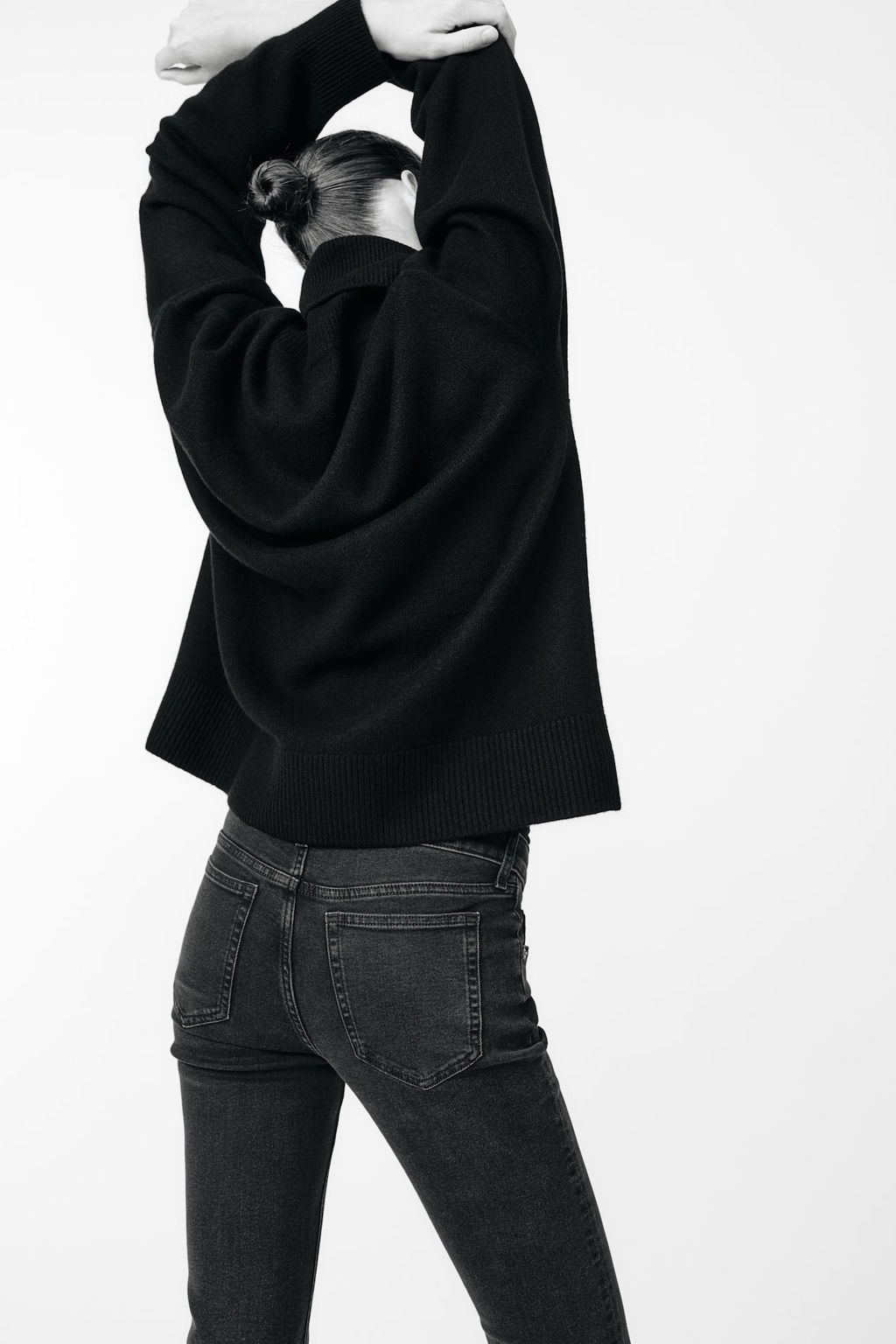 MAMA Slim Flared Jeans - H&m фото 4