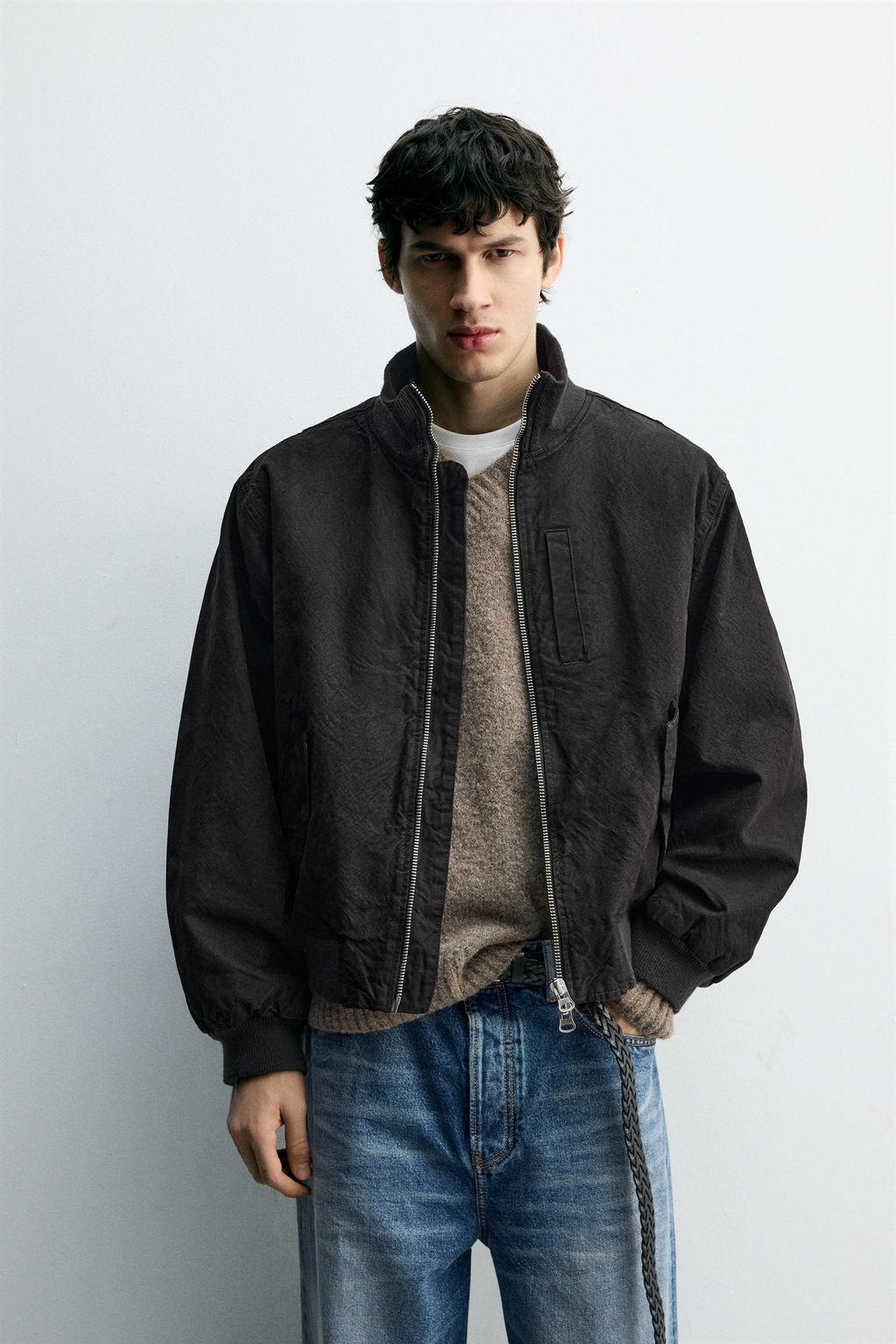 CRINKLED-EFFECT BOMBER JACKET - Zara фото 2