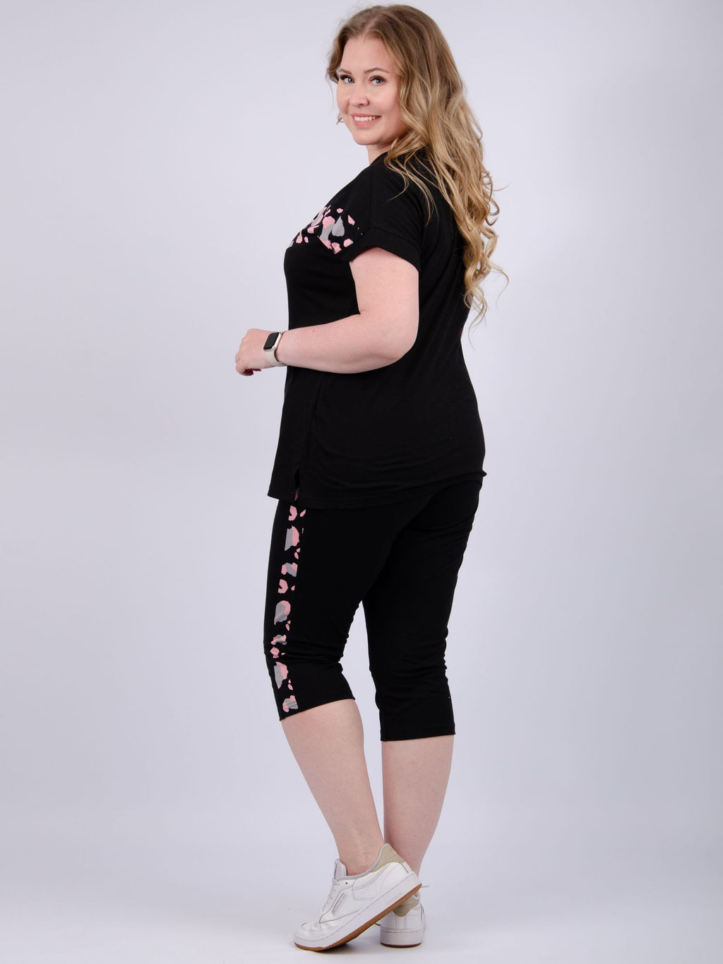 Костюм "Орнелла 2" чёрный, трикотаж (М)