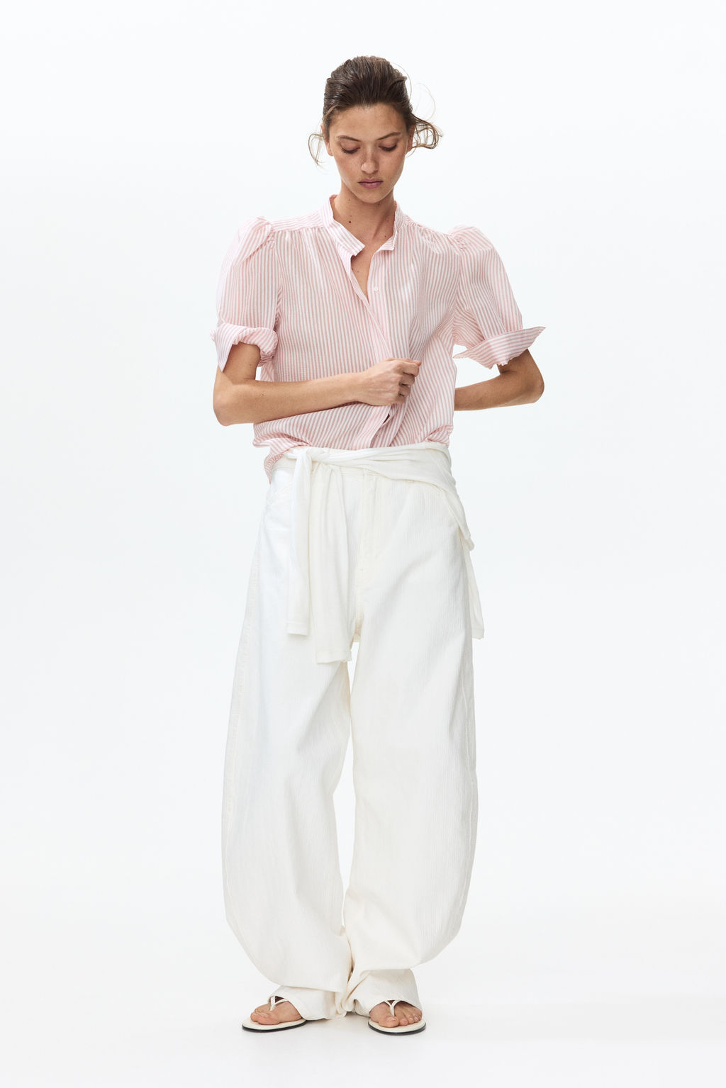 Blusa con mangas abullonadas - H&m фото 3