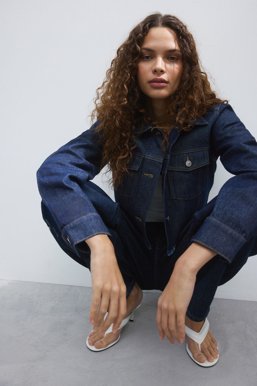Cazadora denim cropped - H&m фото 4