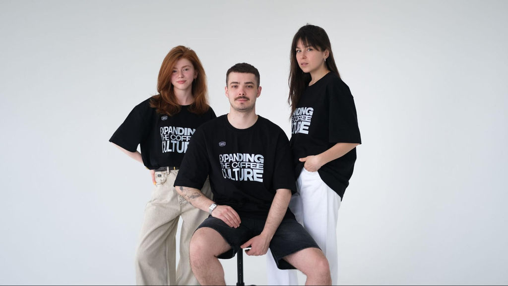 Футболка "Expanding the coffee culture" черная, размер S