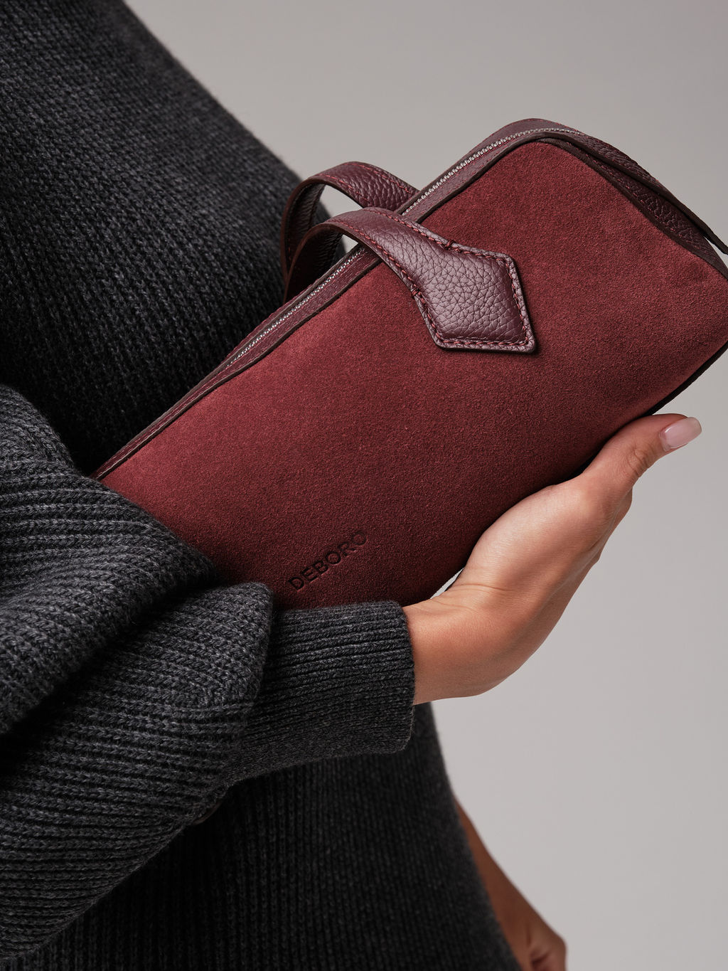 Замшевая сумка багет Deboro 31129 зимняя вишня
