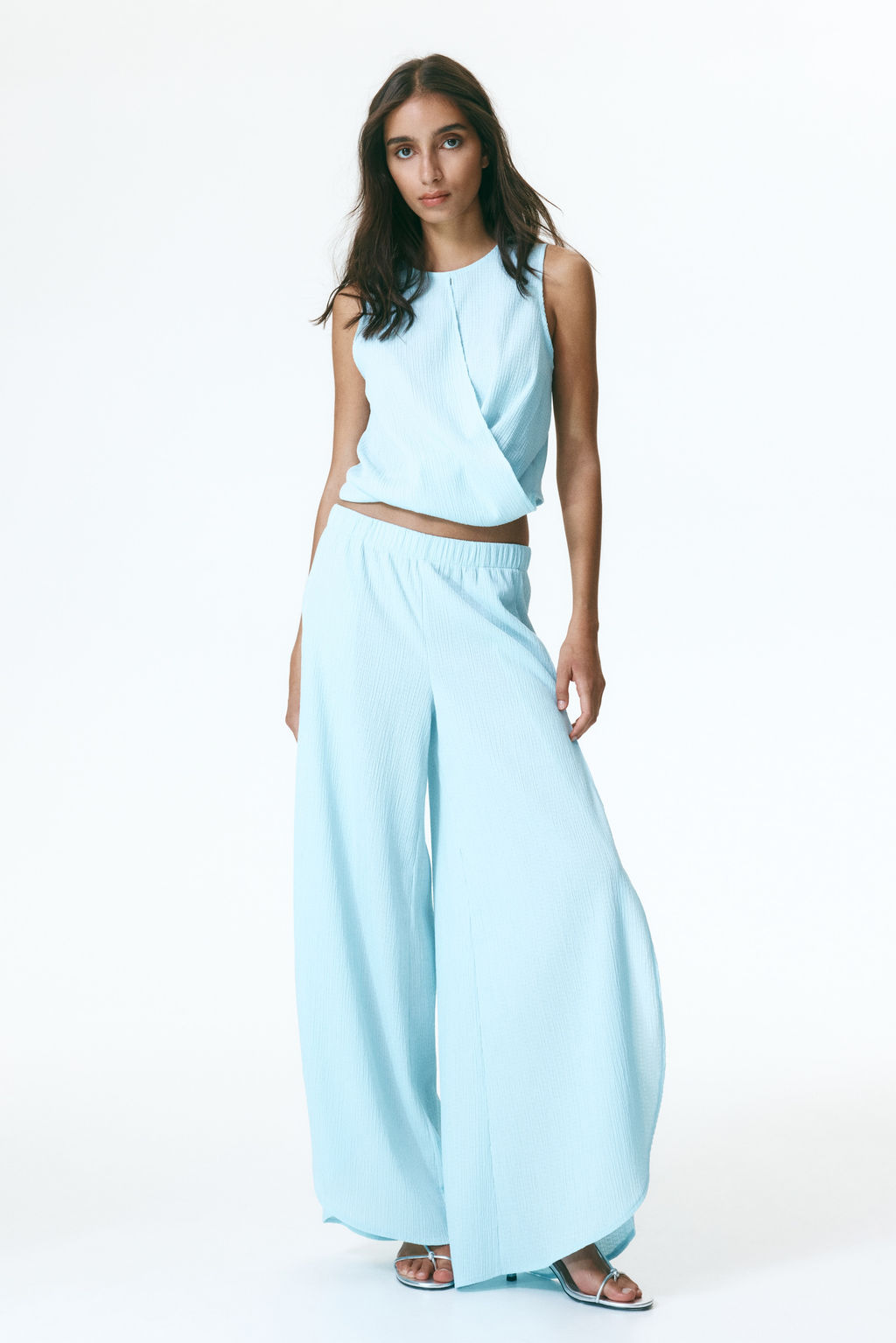 Pantal?n amplio con detalle cruzado - H&m фото 3