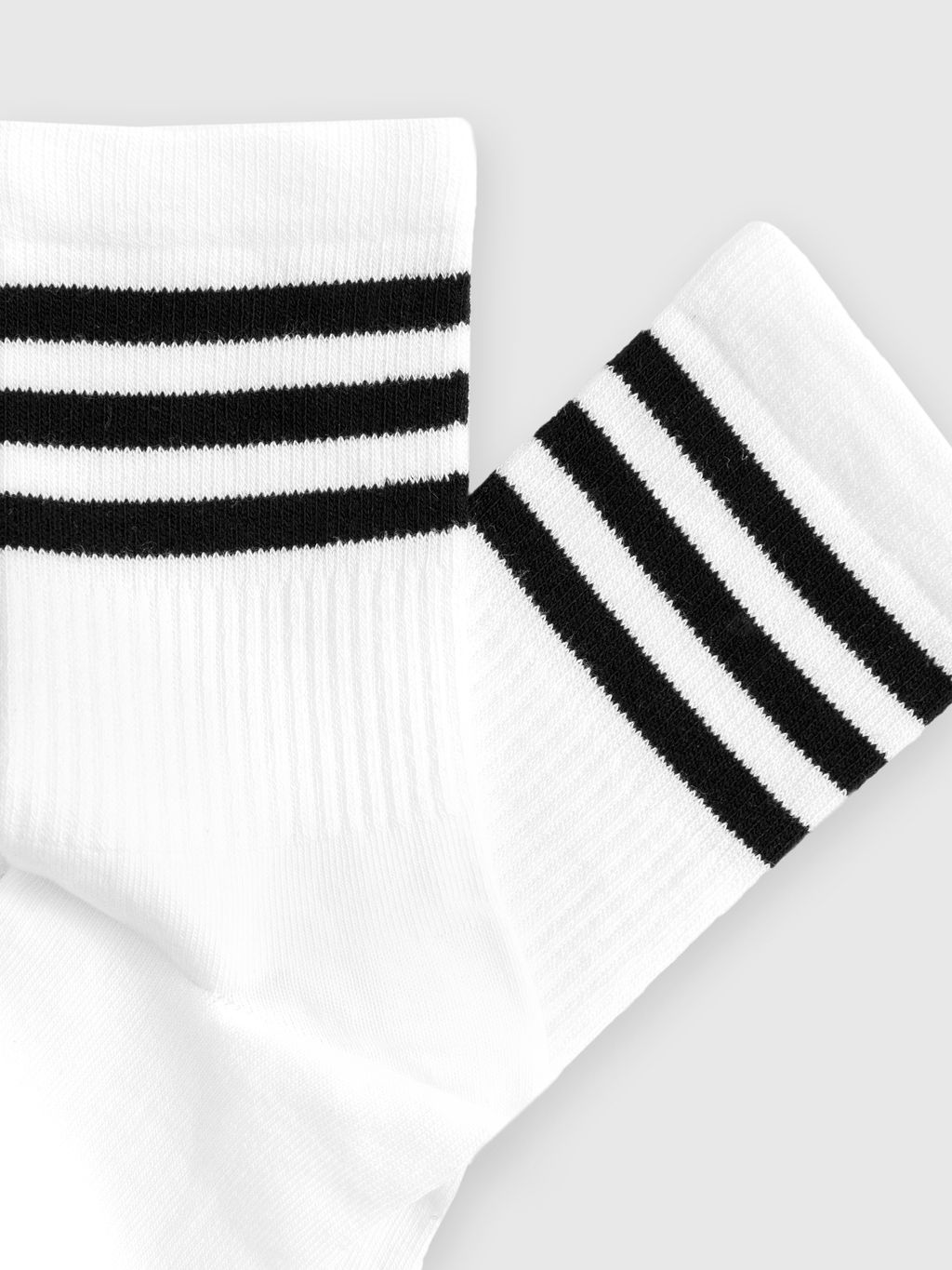 Цена за 5 пар! Носки унисекс белые с рисунком в виде 3-х полосок белый 566U-2720 - Mark formelle фото 3