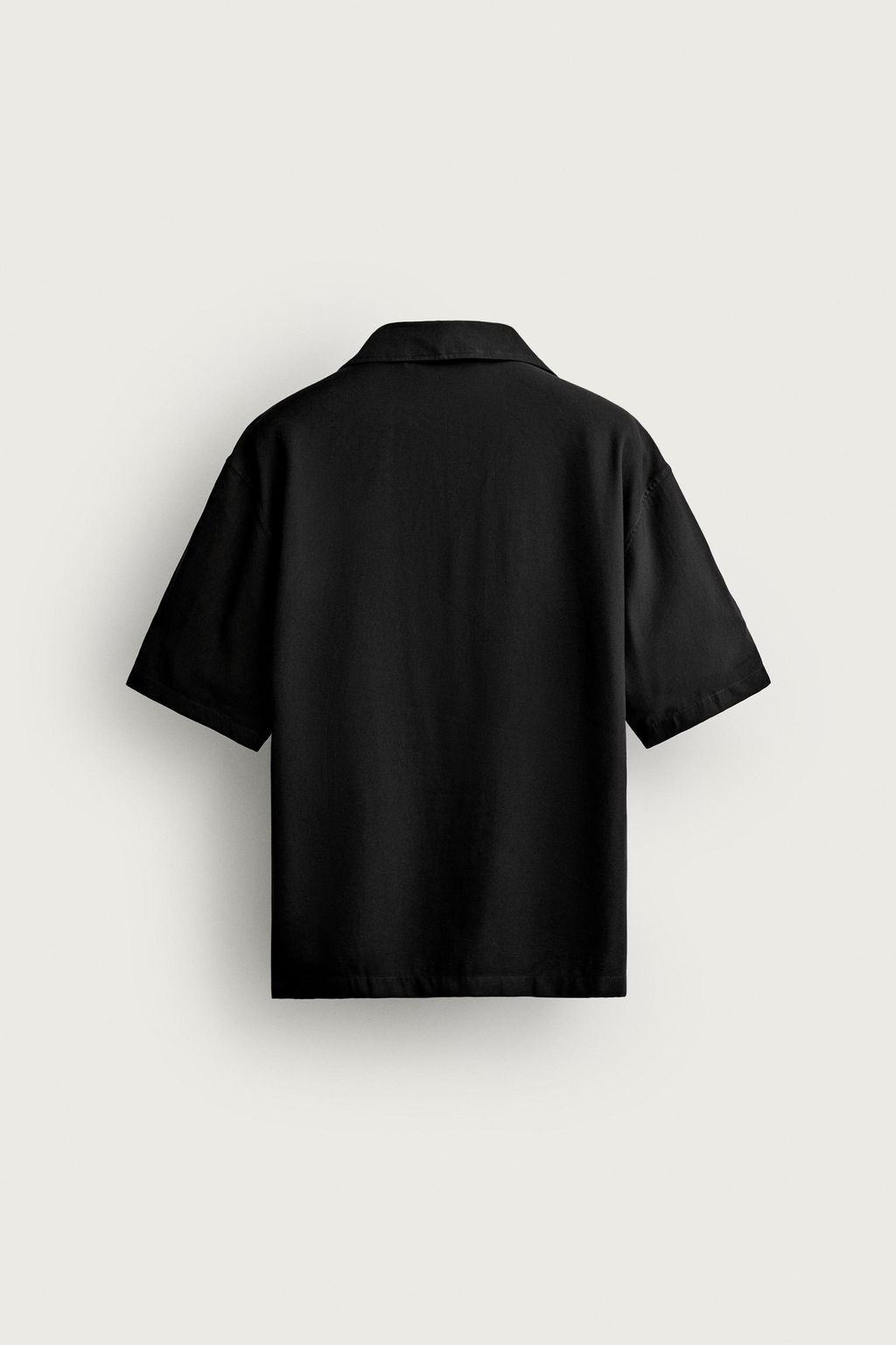 CAMISA POLO FLUIDO RELAXED FIT / Negro - Zara фото 10