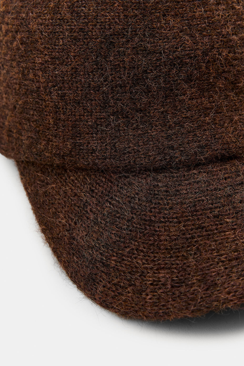 GORRA PUNTO / Marr?n