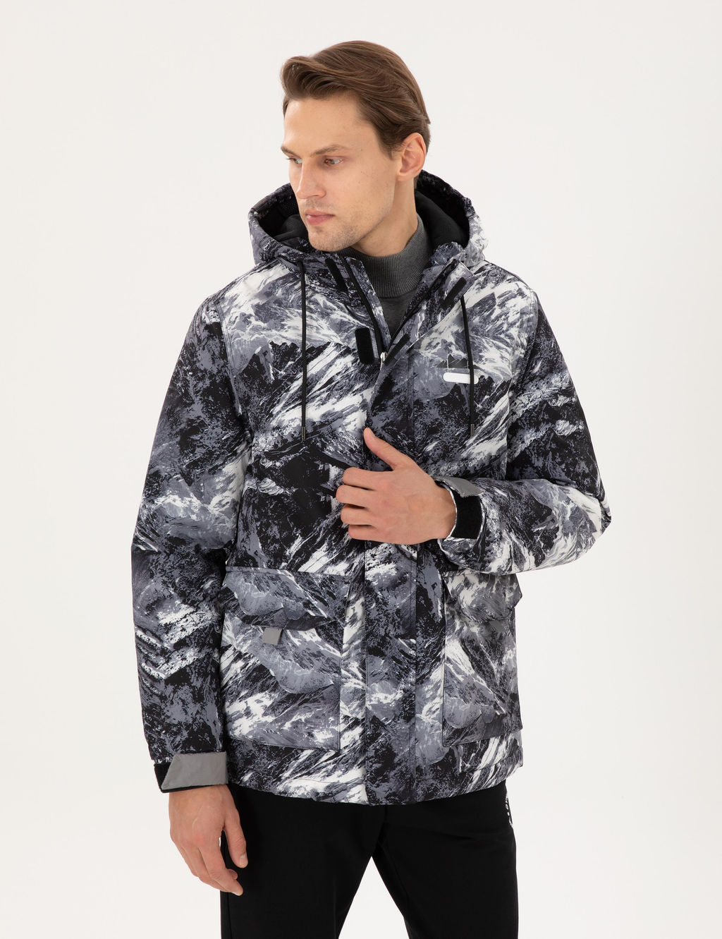 Antrasit Outdoor Mont