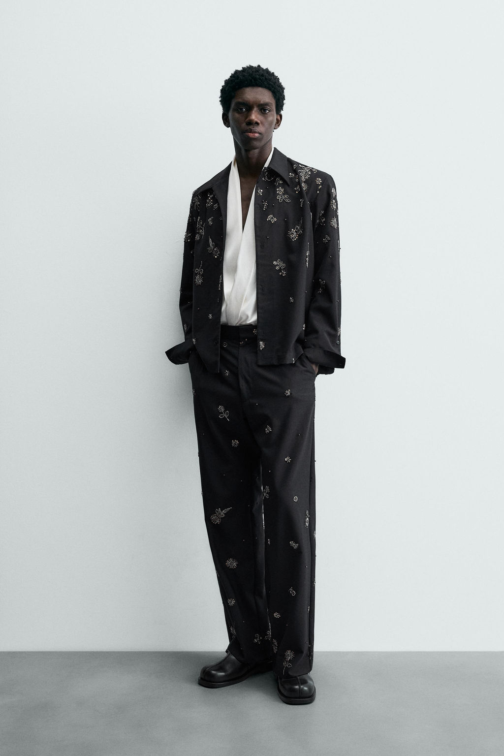LIMITED EDITION RELAXED FIT SEQUIN TROUSERS - Zara фото 12