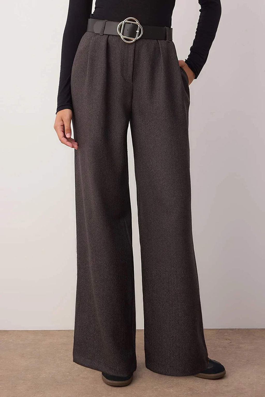 Gri Kemerli Wide Leg/Genis Paca Kal?n Kumas Pantolon TWOAW26PL00033 - Trendyolmilla фото 3