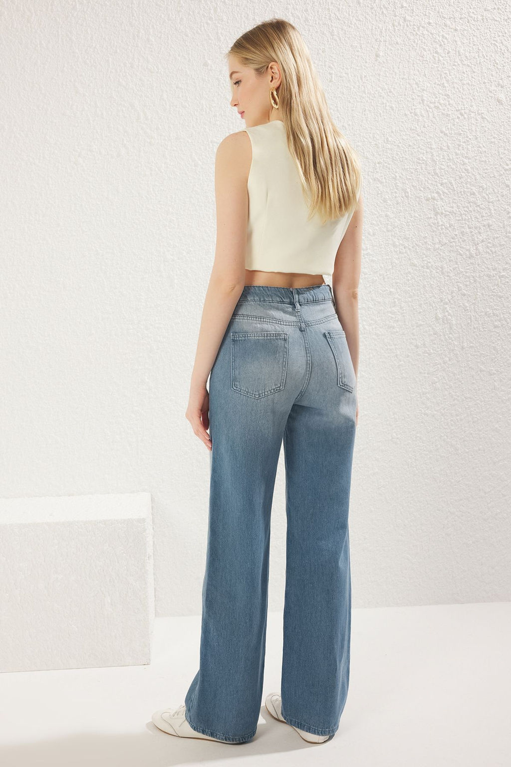 Ac?k Mavi Normal Bel Wide Leg Jeans TWOSS25JE00133 - Trendyolmilla фото 5