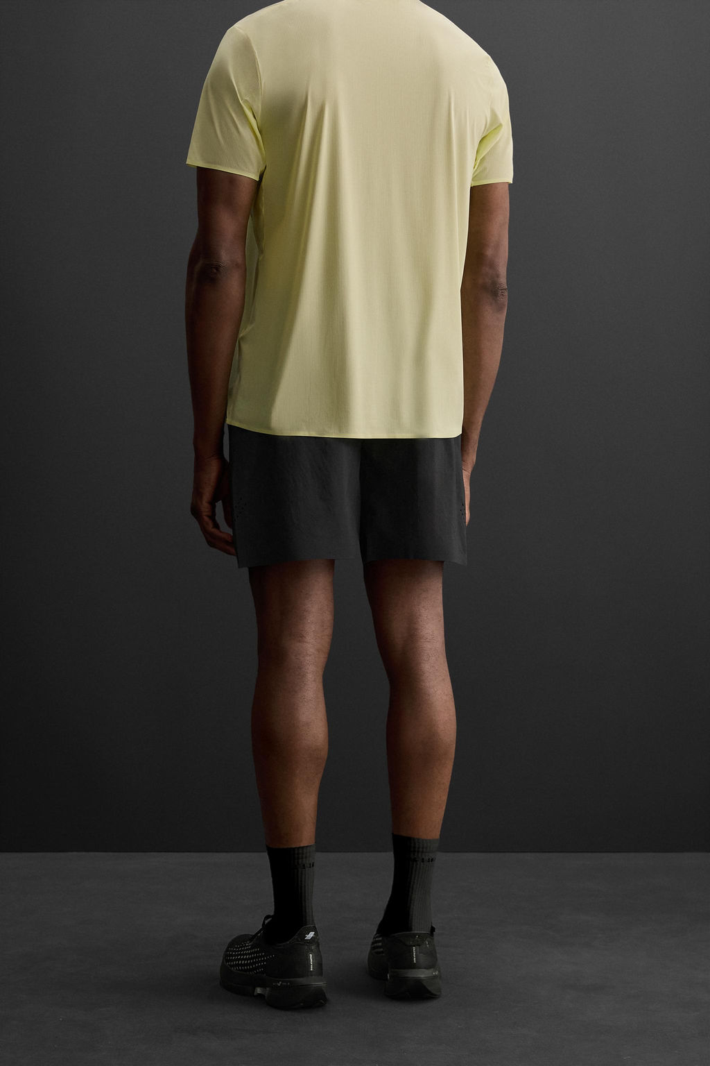 LIGHTWEIGHT PERFORATED SHORTS - Zara фото 15