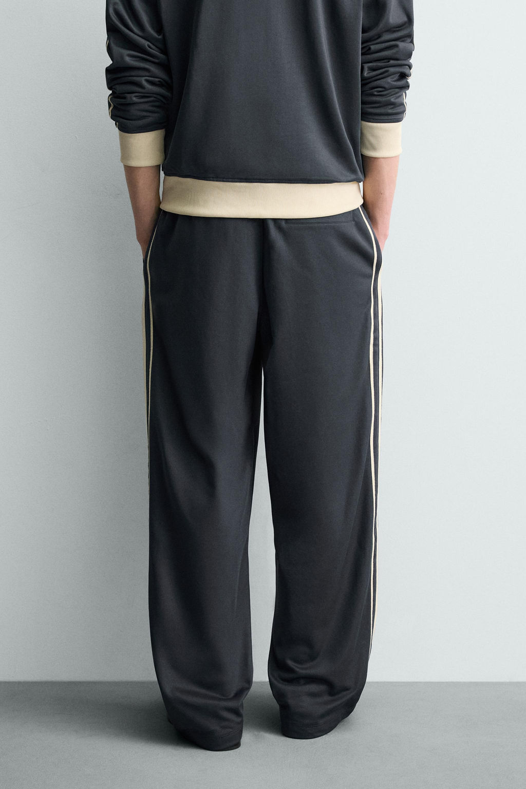 WIDE-LEG JOGGER TROUSERS WITH SIDE TAPING - Zara фото 22