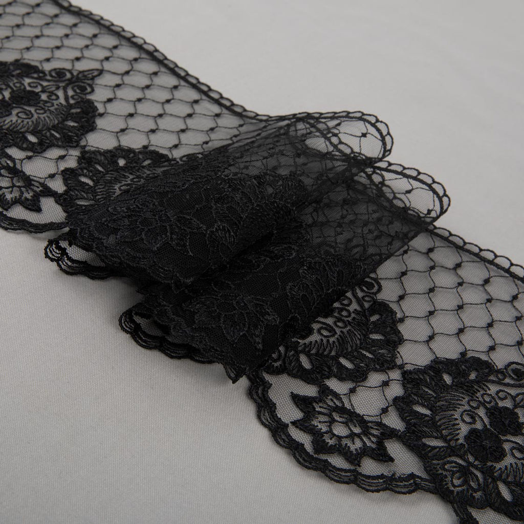 Кружево Gamma сетка 155 мм GKM-15503 в пакете 10 м 0.2 Турция TL002BL черный