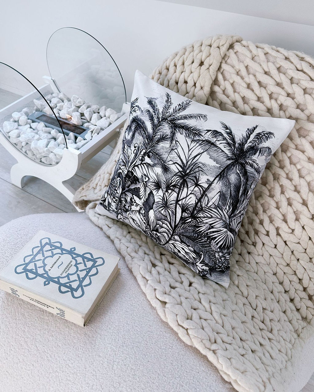 Декоративная наволочка P012