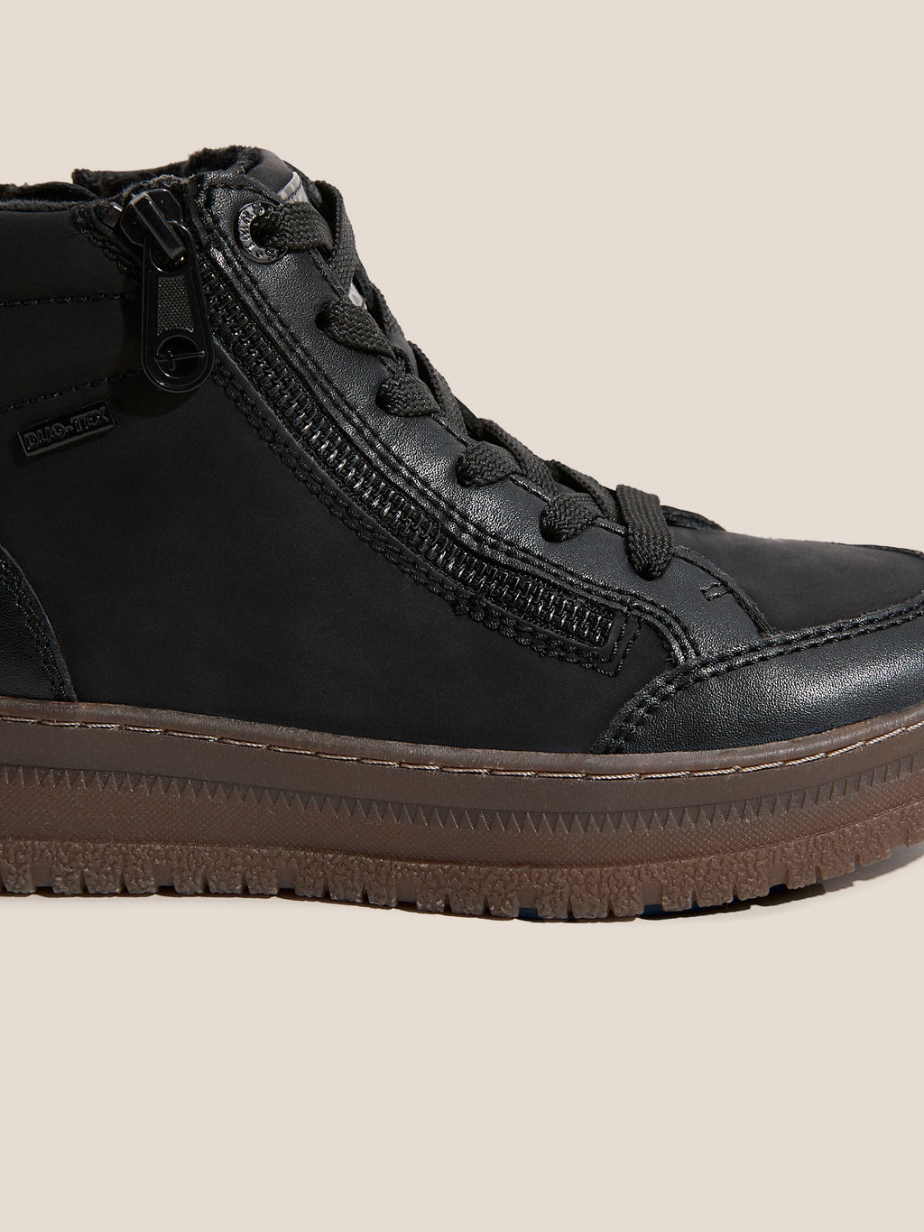 Женские высокие кеды TAMARIS COMFORT AVA Артикул 4567707, черный