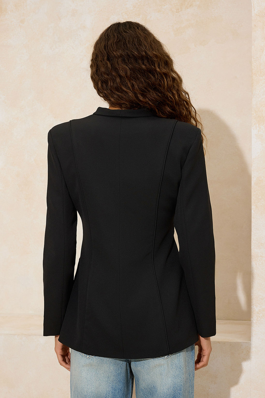 Siyah Sal Yaka Kapama Detayl? Fitted/Vucuda Oturan Astarl? Vatkal? Blazer Ceket TWOSS26BC00007 - Trendyolmilla фото 4