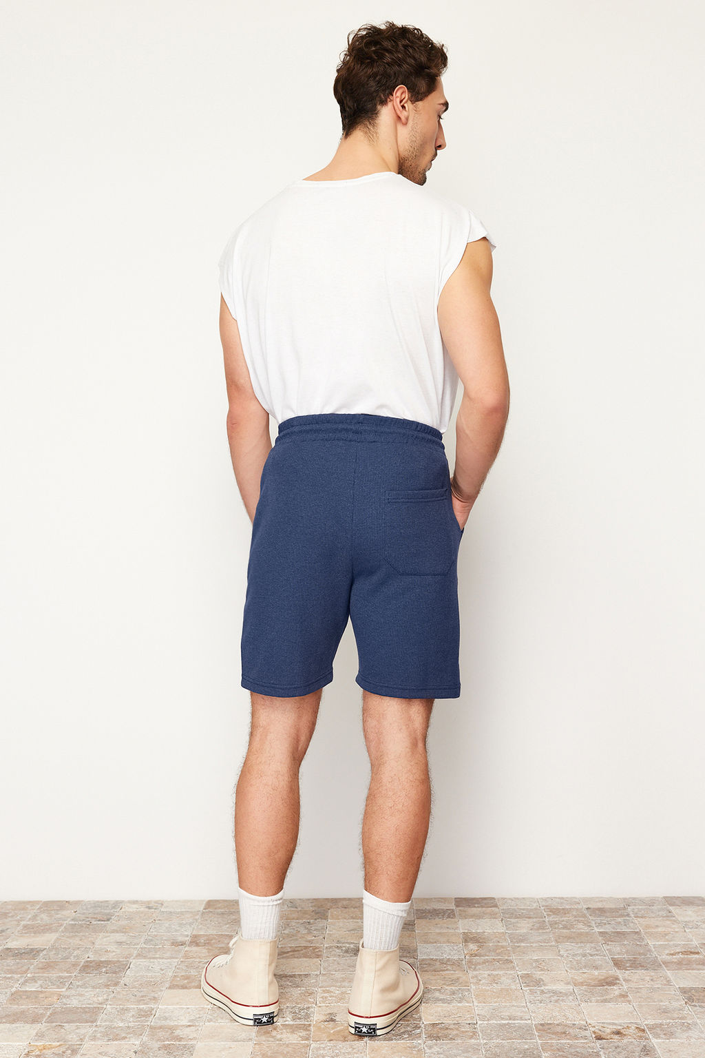 TRENDYOL MAN Indigo Slim/Dar Kesim Dokulu Waffle Lastik Belli Kordonlu Sort TMNSS24SR00029 - Trendyolmilla фото 5
