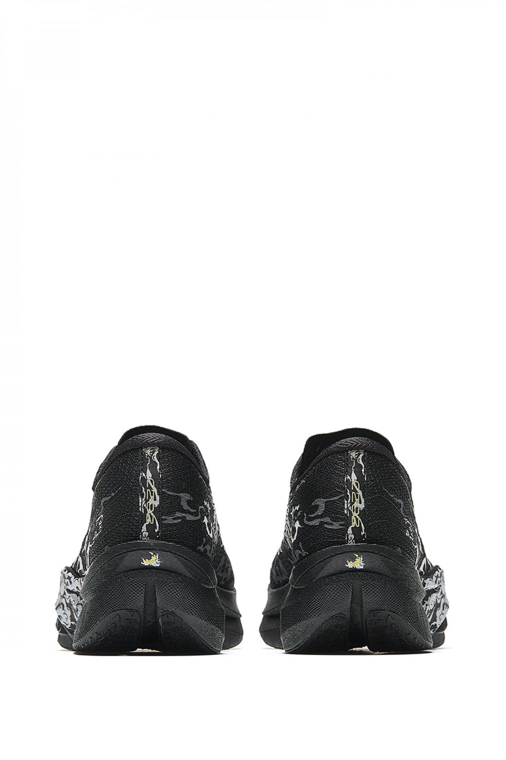 Кроссовки для бега C202 6 Черный/Бежевый/Серый