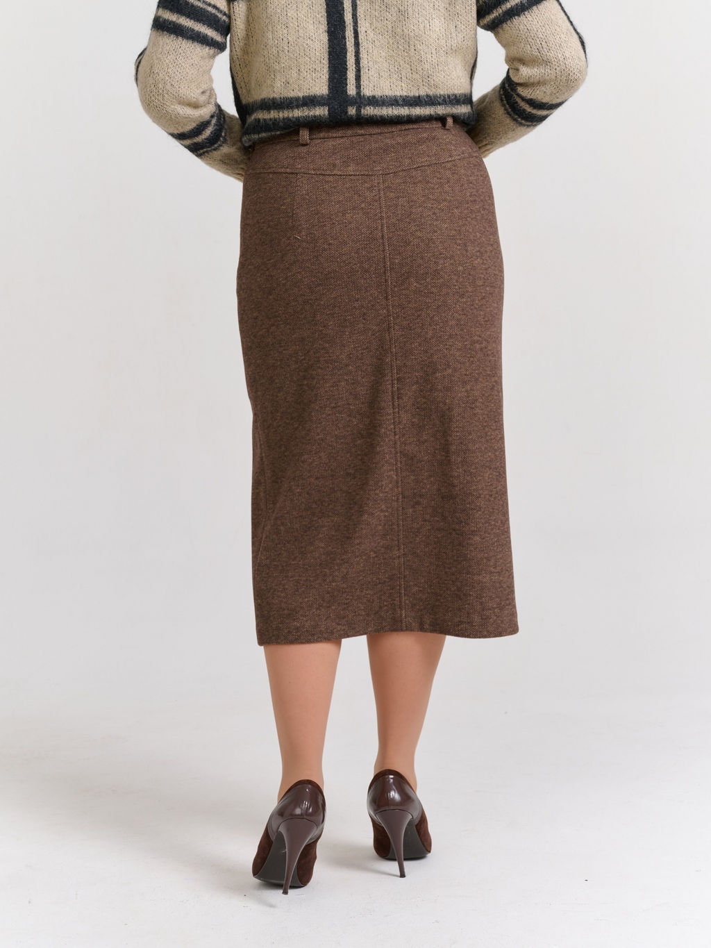 Юбка для холодной погоды с ШЕРСТЬЮ сзади по центу резинка