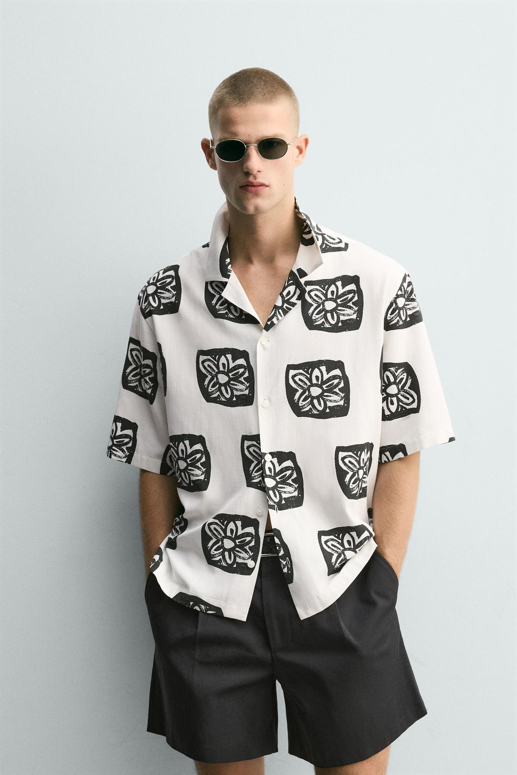CAMISA RELAXED FIT ESTAMPADO CONTRASTE / Blanco - Zara фото 2