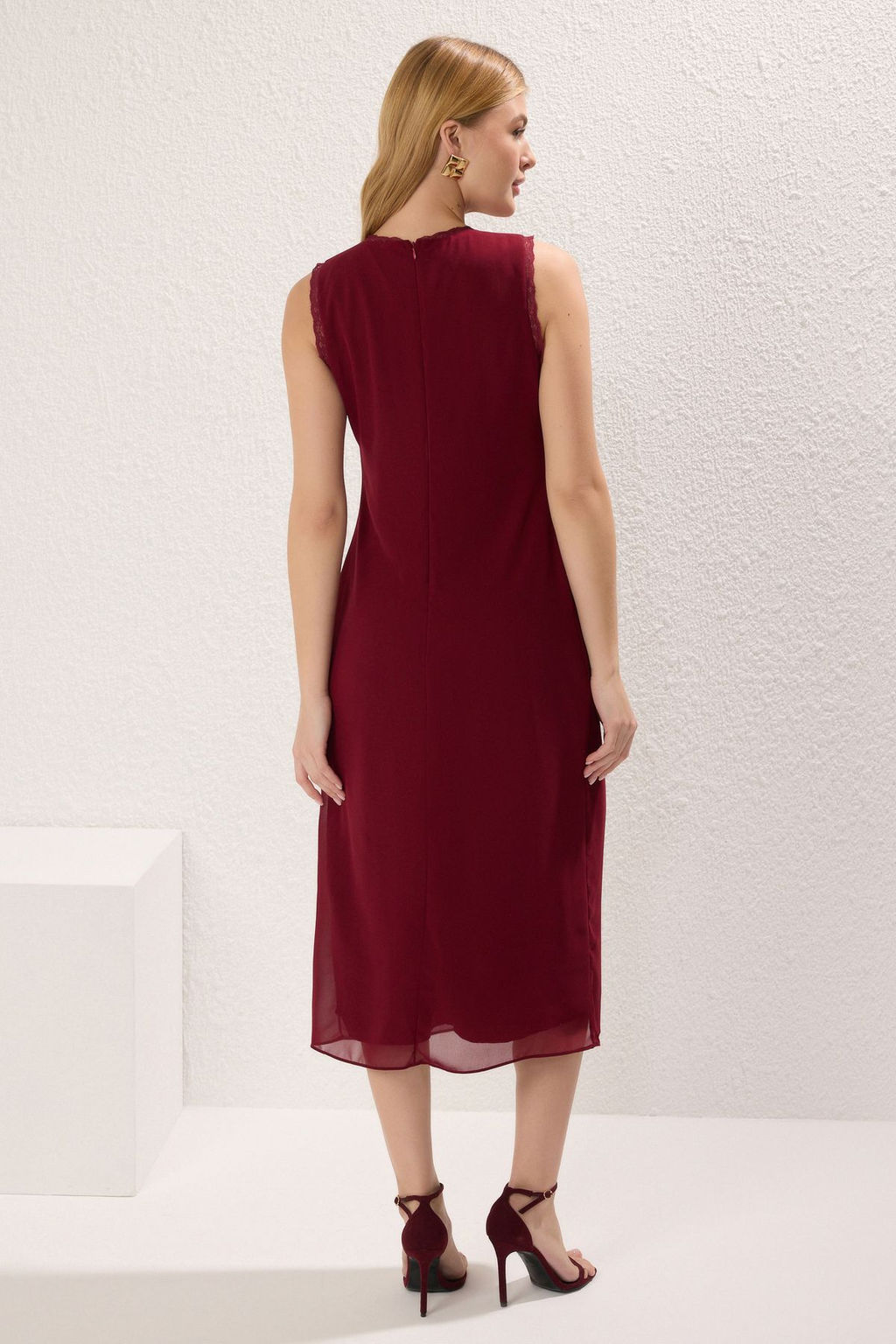 Bordo Duz Kesim Dantel Detayl? Midi Dokuma Elbise TWOSS25EL00409 - Trendyolmilla фото 4