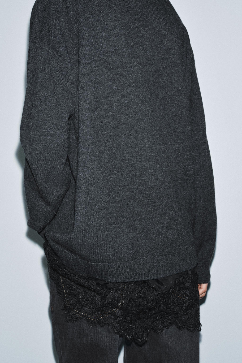 LONG KNIT JUMPER WITH LACE DETAIL - Zara фото 2