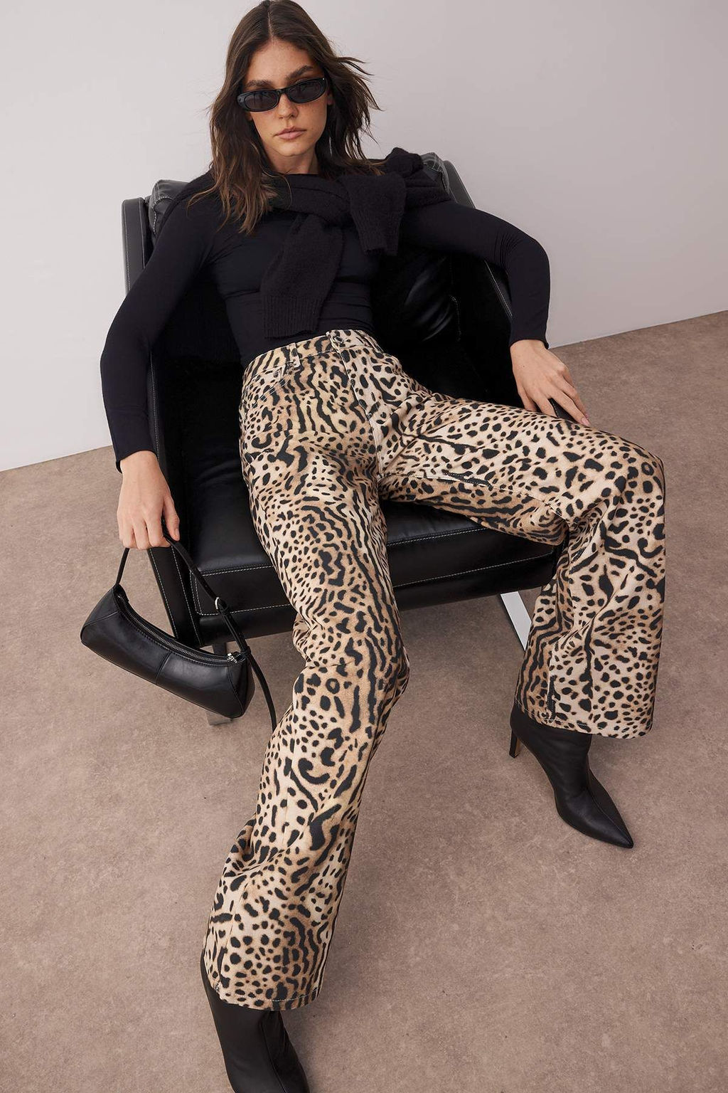 Cok Renkli Animal Leopar Desenli Yuksek Bel Genis Paca Wide Leg Jeans TWOAW26JE00160