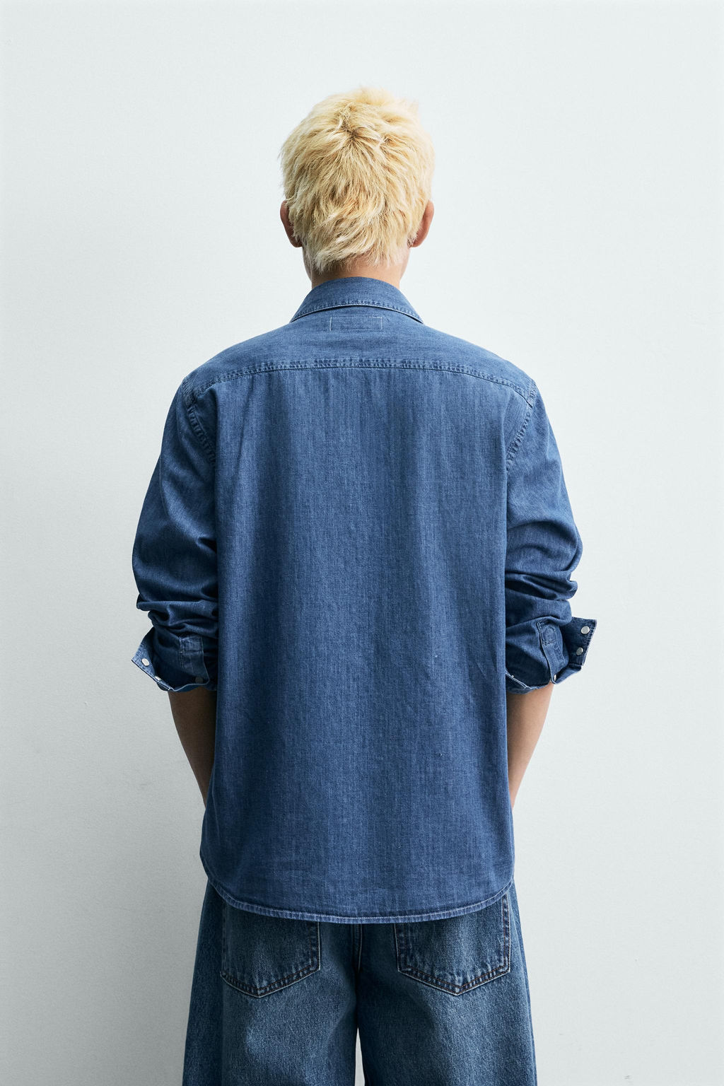 CAMISA DENIM BOLSILLOS / Azul medio - Zara фото 3