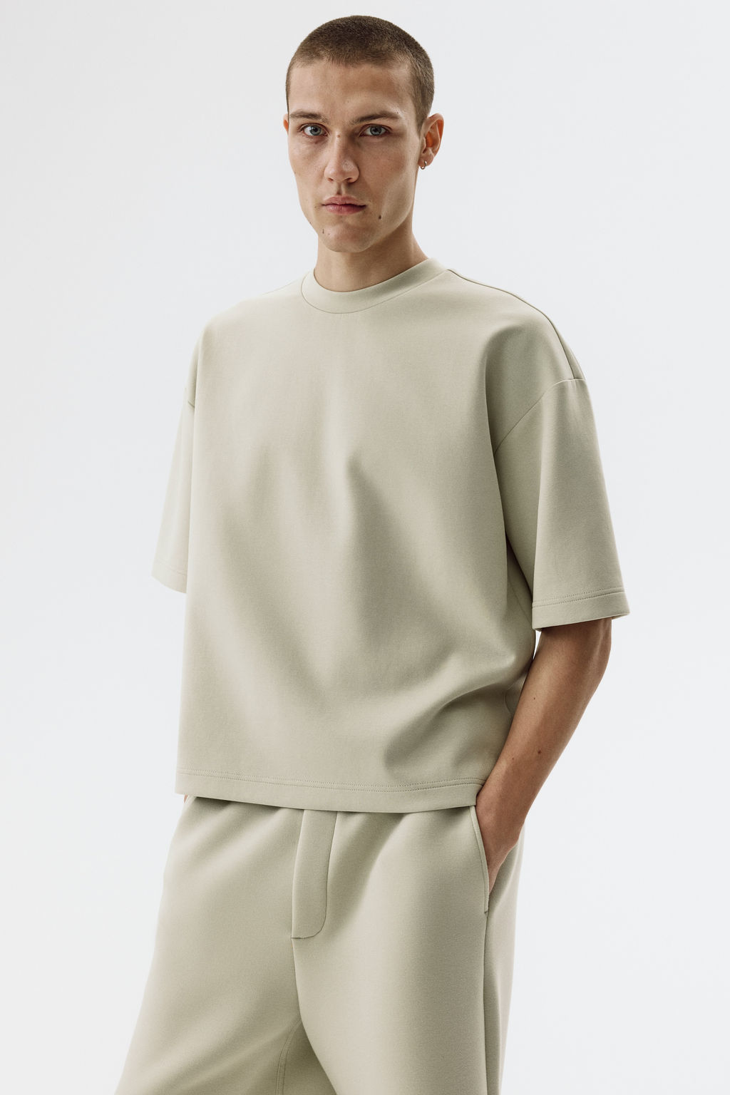 Camiseta efecto neopreno Oversized Fit - H&m фото 6