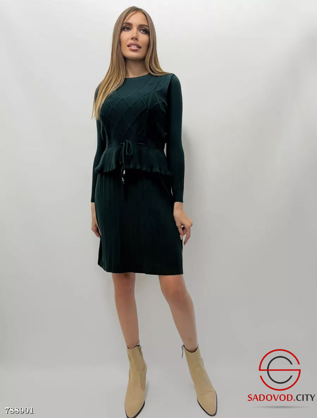 Женский костюм, 42-48 р.