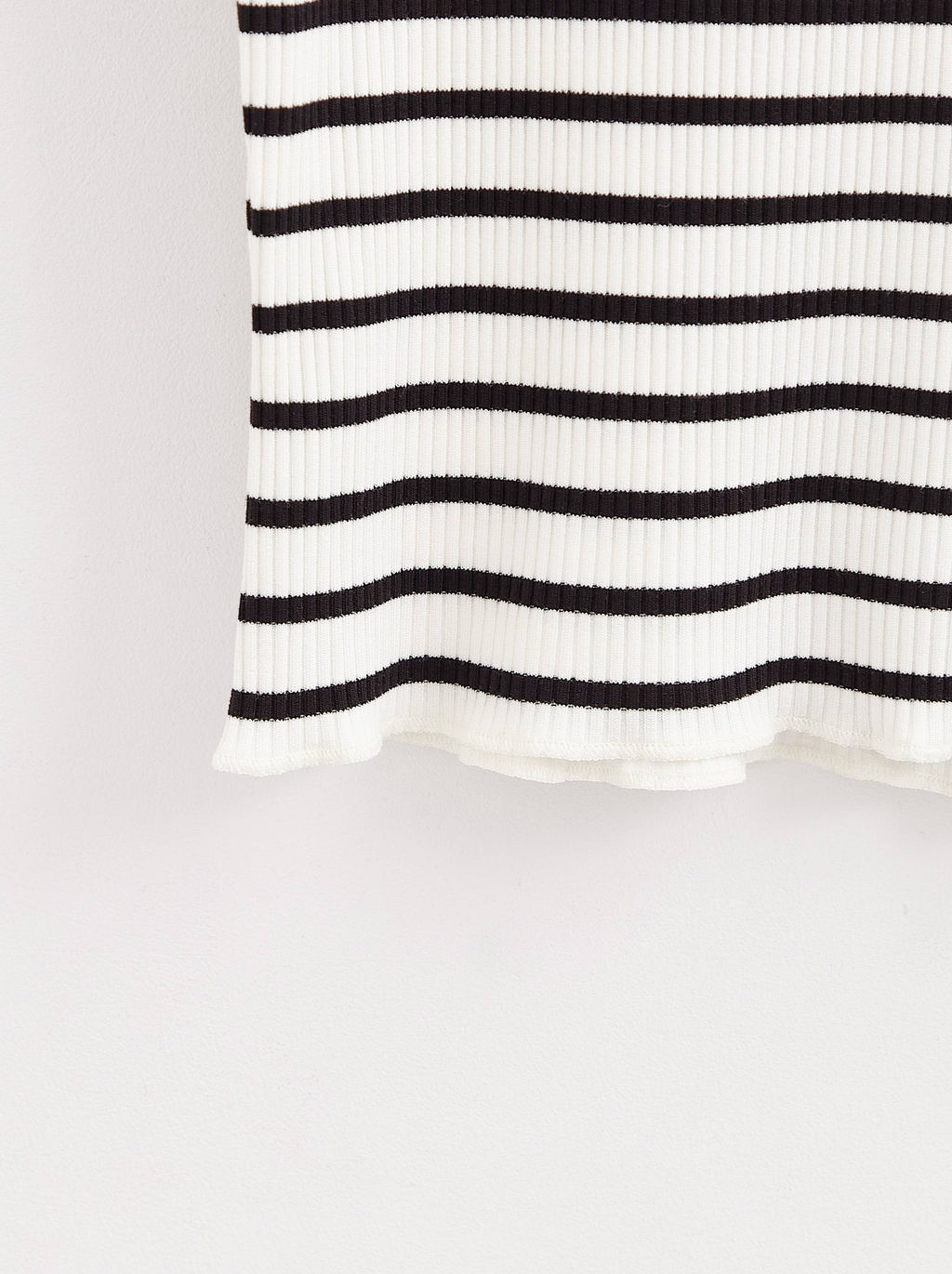 CONTE LD 2642 Футболка женская white-black - Conte elegant фото 10