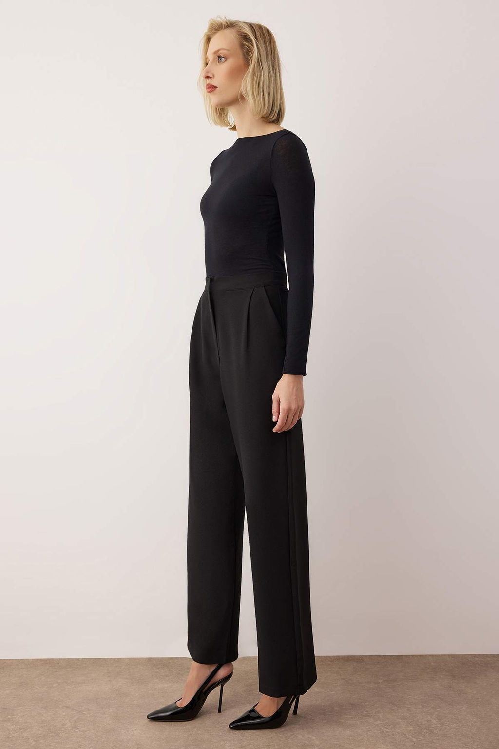 EXCLUSIVE Ozel Koleksiyon Siyah Pilili Wide Leg/Genis Paca Pantolon TWOAW26PL00121 - Trendyolmilla фото 3