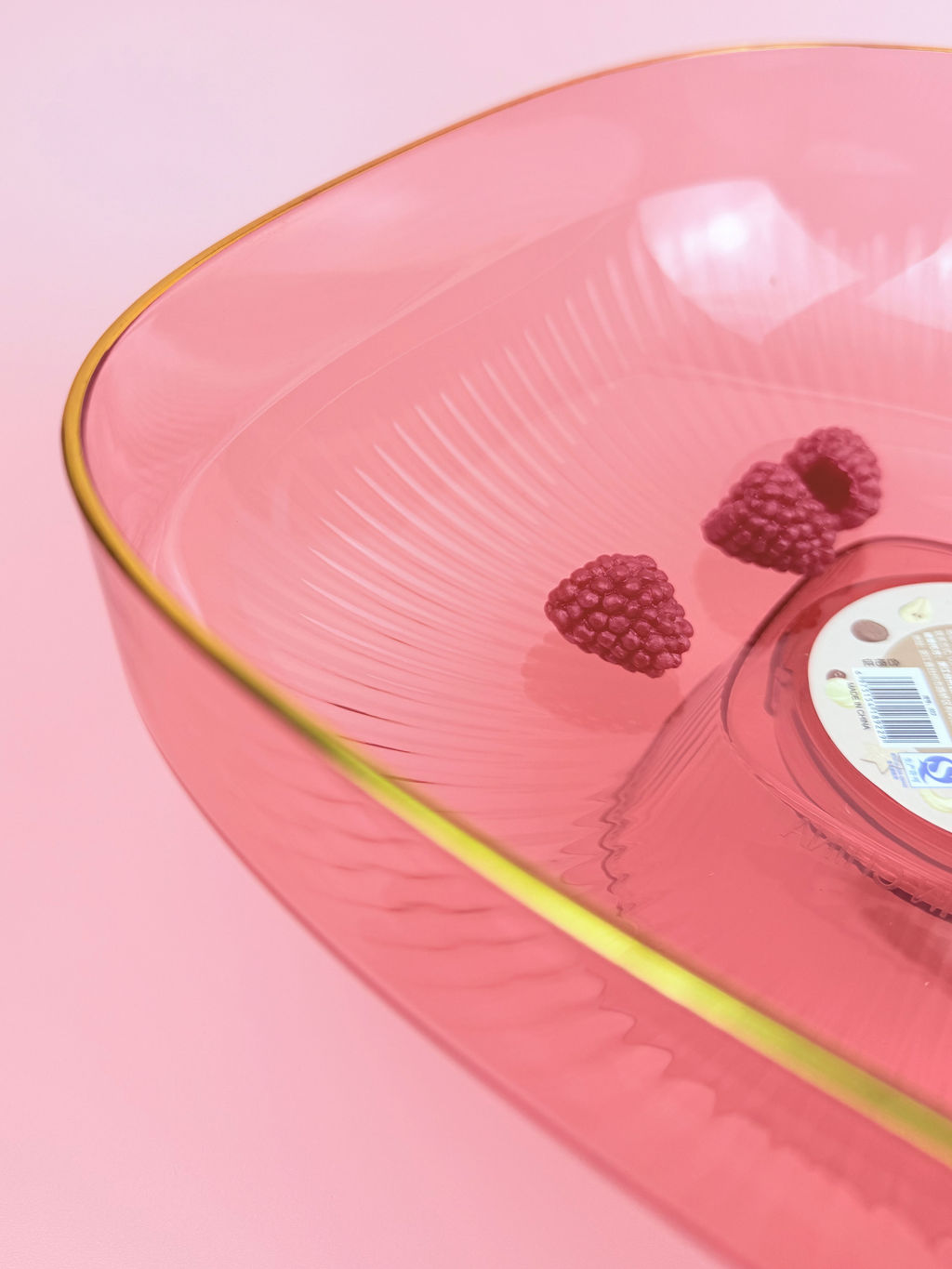 Ваза на ножке 23см (пластик) цвет микс OLS-033А-43