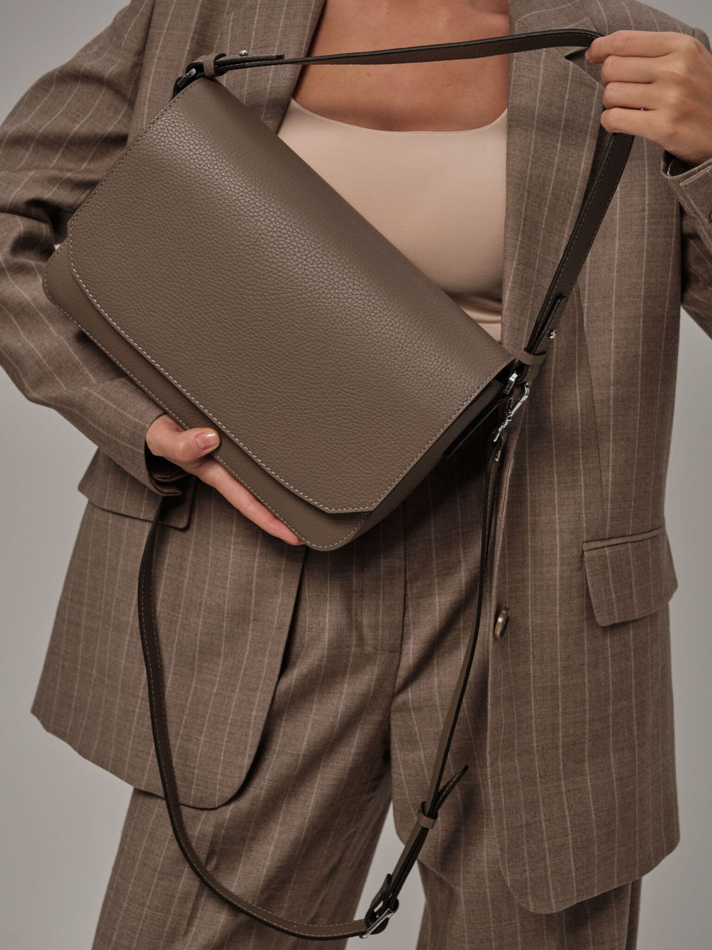 Сумка на плечо Deboro 30512 тауп