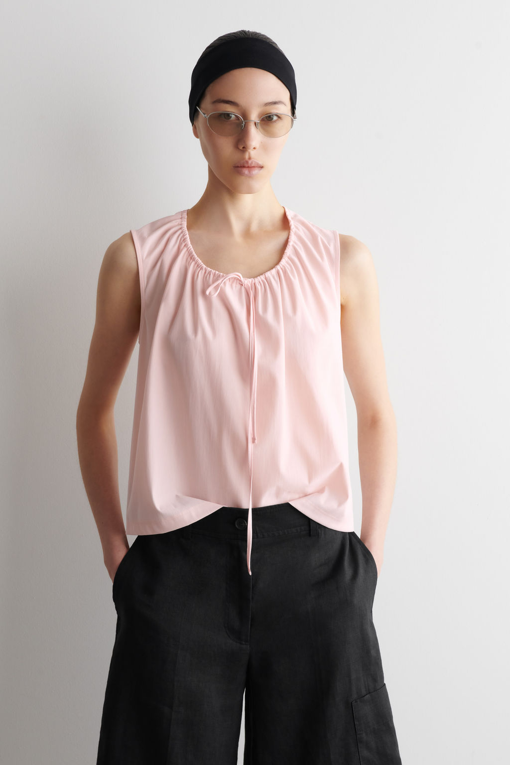 TOP SIN MANGAS CON CUELLO FRUNCIDO - H&m фото 3