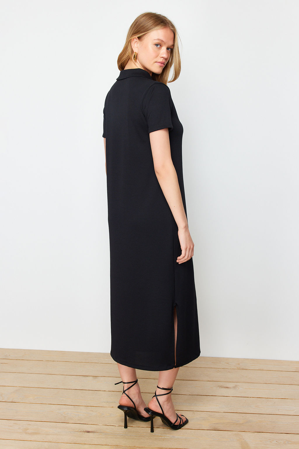 TRENDYOLMILLA Siyah Polo Yaka Shift/Normal Kesim Midi Esnek Orme Elbise TWOSS24EL01012 фото 6