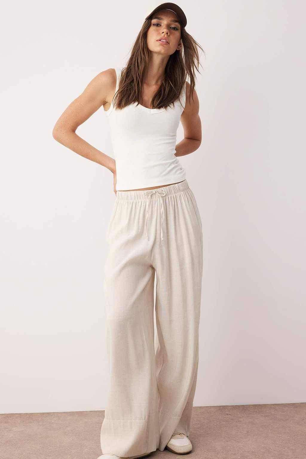 Tas Keten Icerikli Wide Leg/Genis Paca Beli Lastikli Pantolon TWOSS25PL00124 - Trendyolmilla фото 5