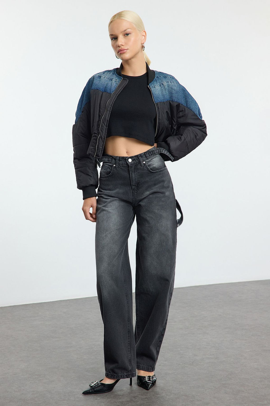 TRENDYOLMILLA Koyu Mavi More Sustainable Y?kama Efektli Bol Kesim Yuksek Bel Carpenter Skater Jeans TWOAW24JE00308  фото 33