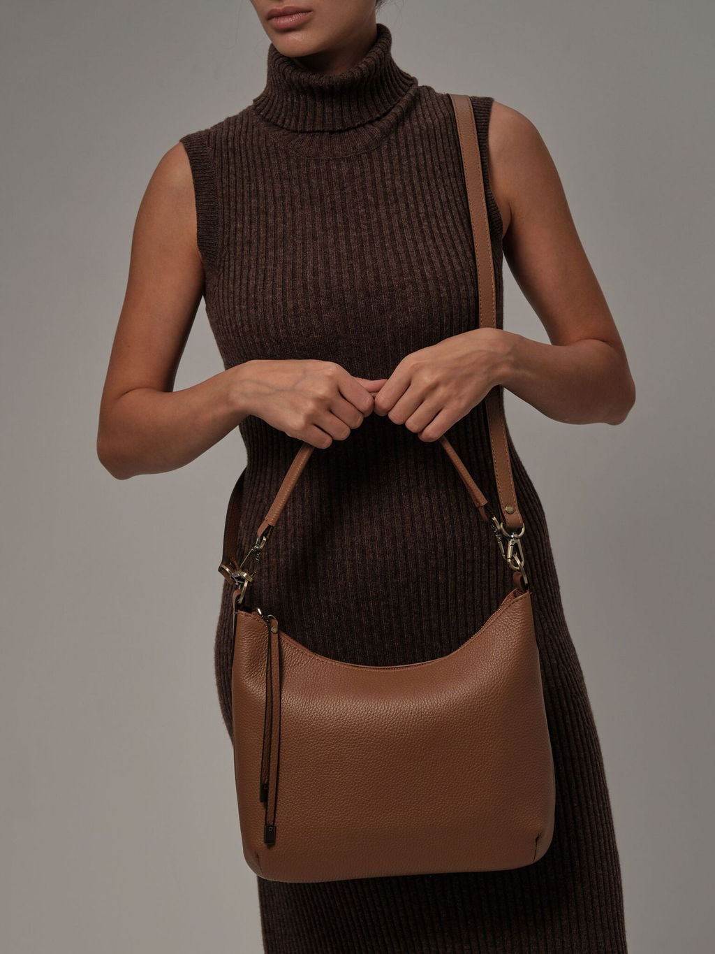 Сумка кожаная на плечо Azaro 3405 светлый орех