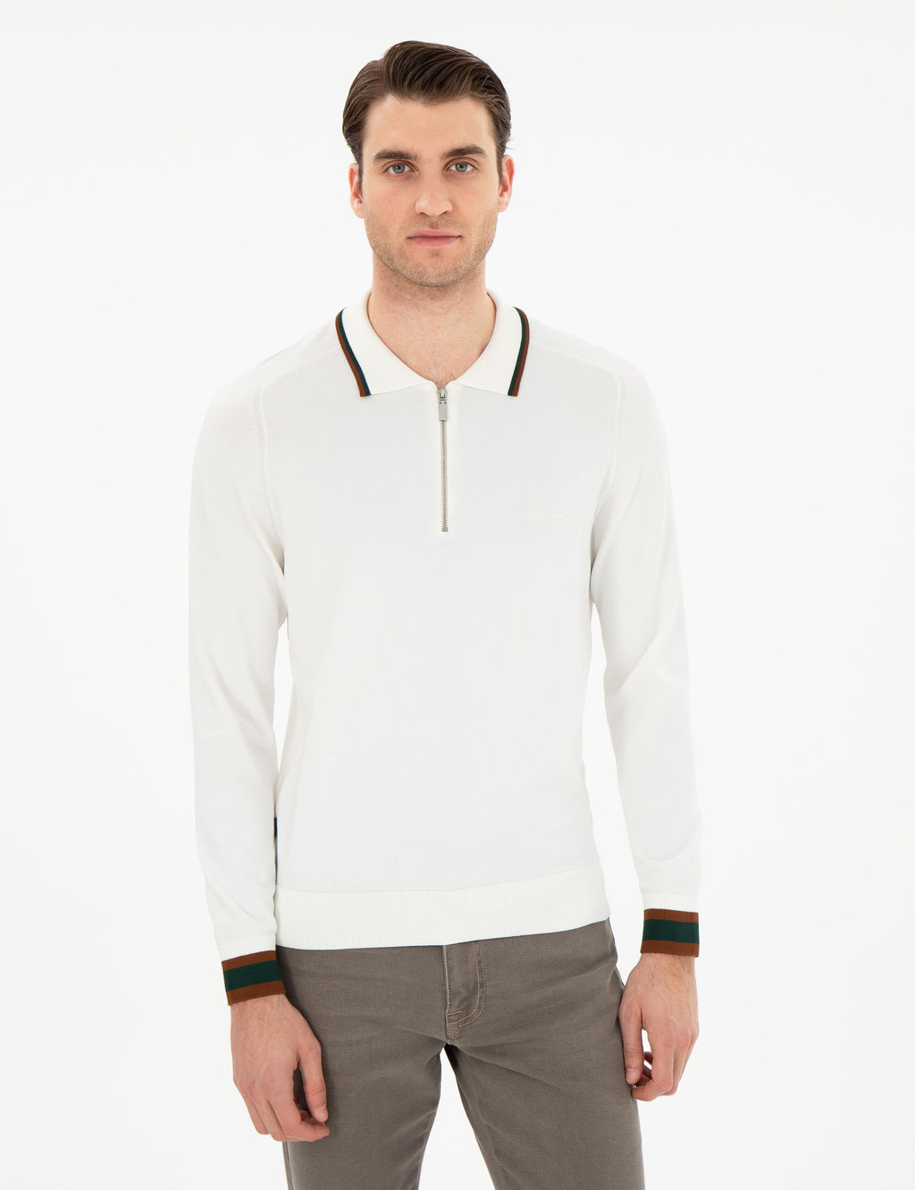 Ekru Slim Fit Fermuarl_ Polo Yaka Kazak