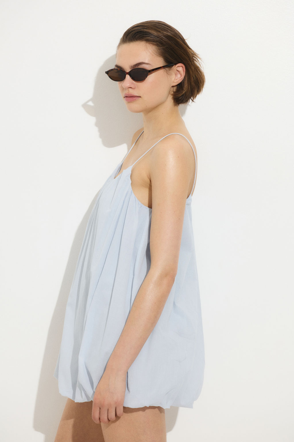 Vestido de tirantes espagueti con bajo burbuja - H&m фото 6