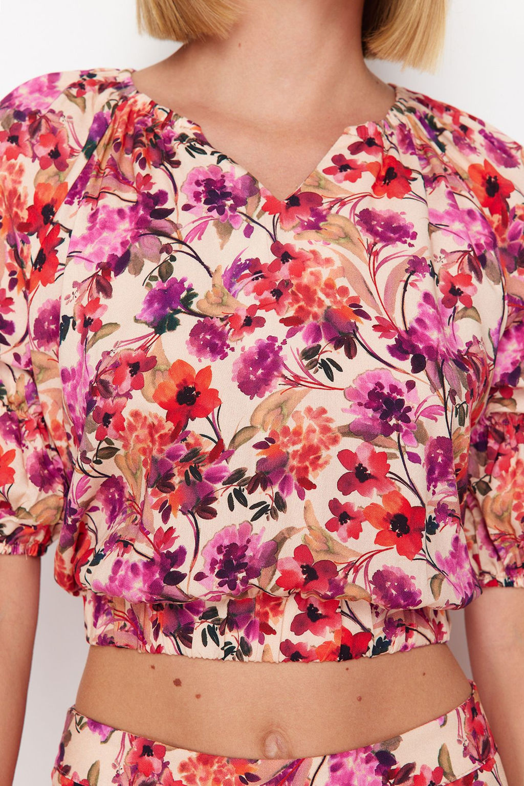 Cok Renkli Bask?l? Viskon Dokuma Bluz TWOSS24BZ00474 - Trendyolmilla фото 5