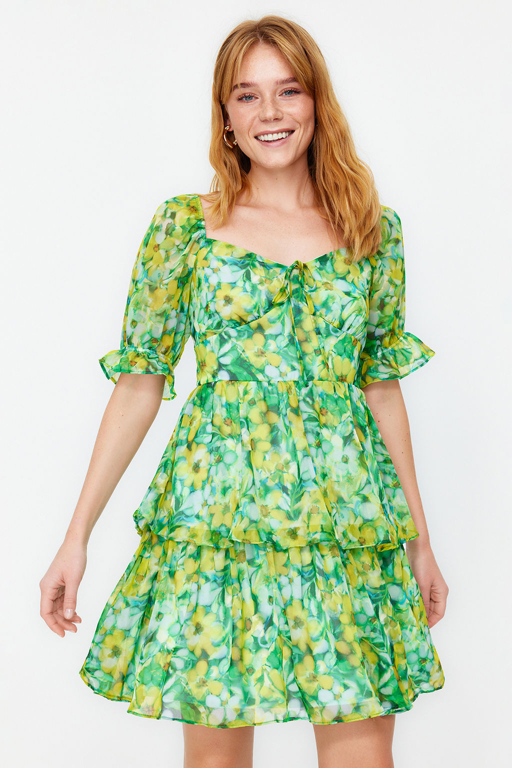 Yesil Cicekli Etegi Volanl? Skater/Belden Ac?lan Sifon Mini Astarl? Dokuma Elbise TWOSS22EL2772